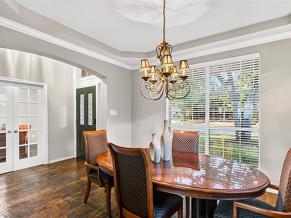 2nd image of 2185 Goliad Cir