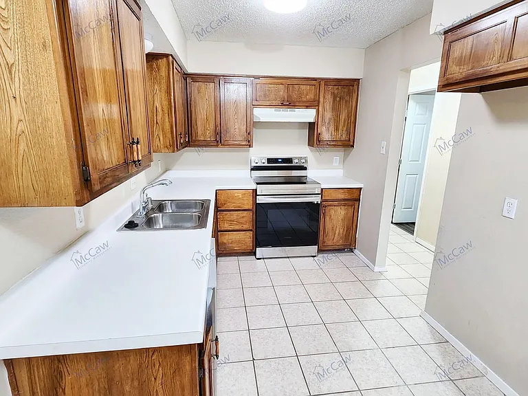 7761 Sable Ln — Photo 6