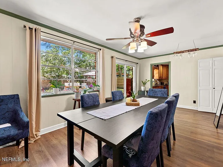 4339 Genoa Ave — Photo 11