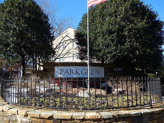 5th image of 800 S Arlington Mill Dr #304A