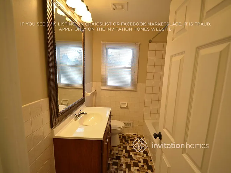 4169 Upper 145th St W — Photo 6