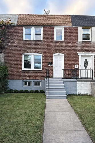 1628 Plum St Photo 1