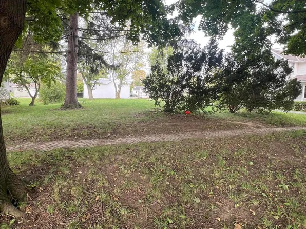 314 N 4th St, Upper Sandusky, OH 43351