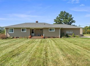 5310 Harper Rd, Solon, OH 44139