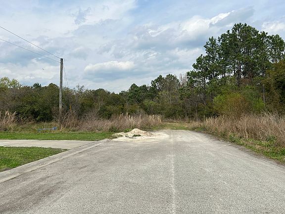 5th image of 63 NE Wax Myrtle Way