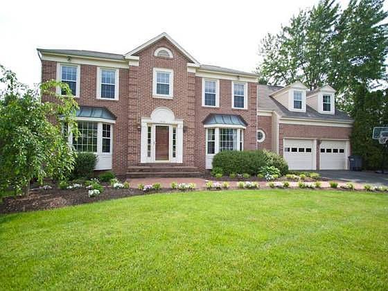 1st image of 12101 Courtney Ct