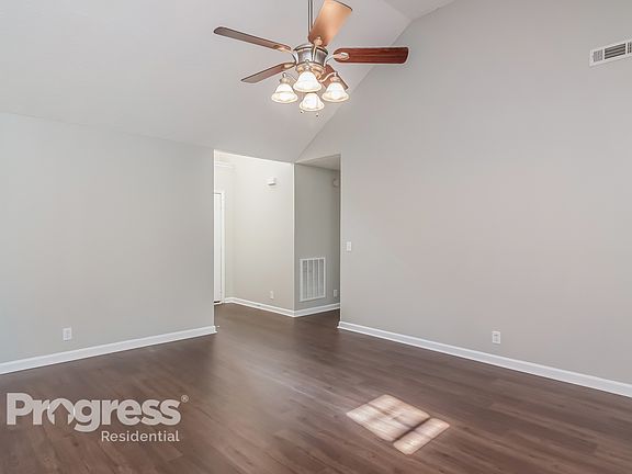 3rd image of 1522 Antebellum Dr