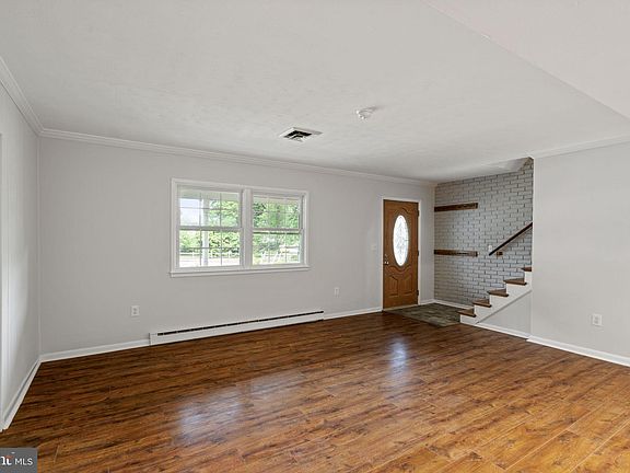 4th image of 4171 Eby Dr