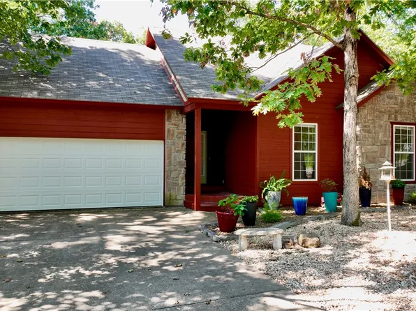 8 Syston Ln, Bella Vista, AR 72714