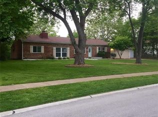 1027 Johanna Dr, Ballwin, MO 63021