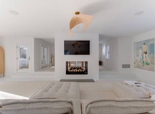 2 Timber Ln, East Hampton, NY 11937