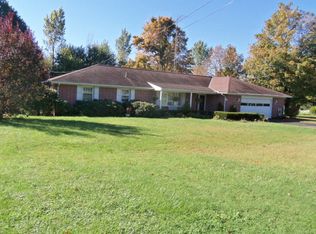 955 W Hanley Rd, Mansfield, OH 44904