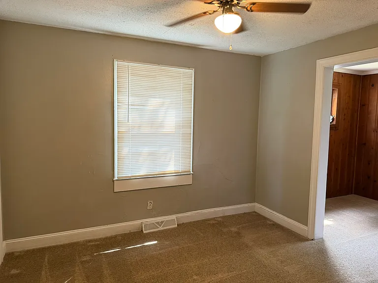 309 Avery Ave — Photo 5
