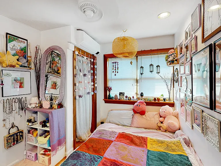 51 Hemenway St #6 — Photo 9