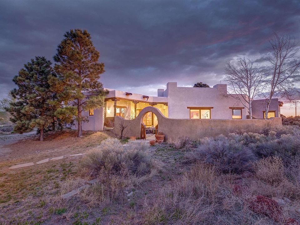 2 Camino De Los Arroyos, Ranchos De Taos, NM 87557 Zillow