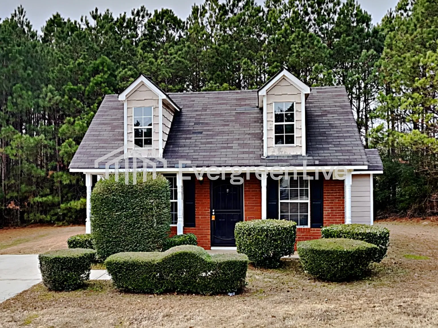 3 bed, 2.0 bath, 1224 sqft, $1,645 — Photo 2