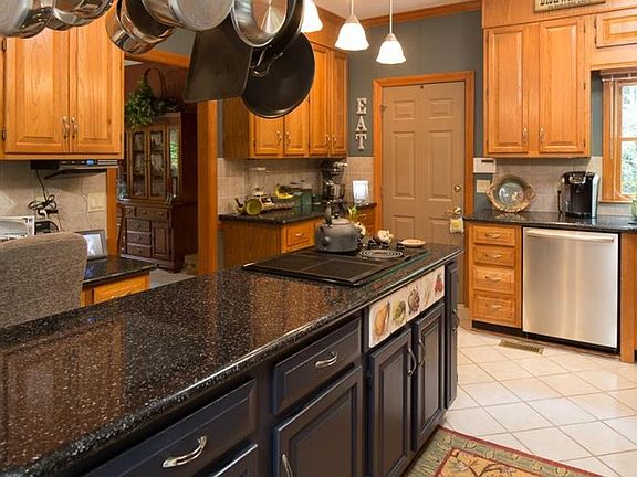 5th image of 407 Crabapple Springs Ct