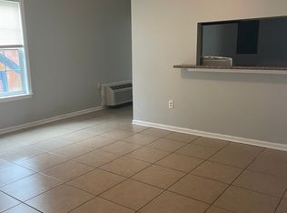 6867 Tara Ln APT 1, New Orleans, LA 70127