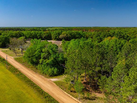 3rd image of 385 Mount Horeb Rd