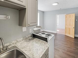 24 Charlton St APT 7, Worcester, MA 01608