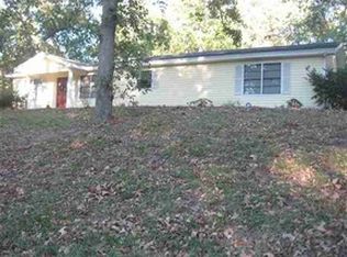 148 Greenleaf St, Gladewater, TX 75647