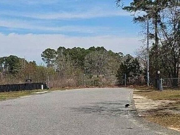 5th image of 6909 Kingsgate Dr