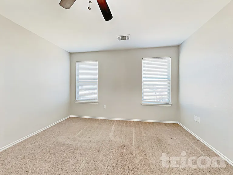 15102 Verela Dr — Photo 6