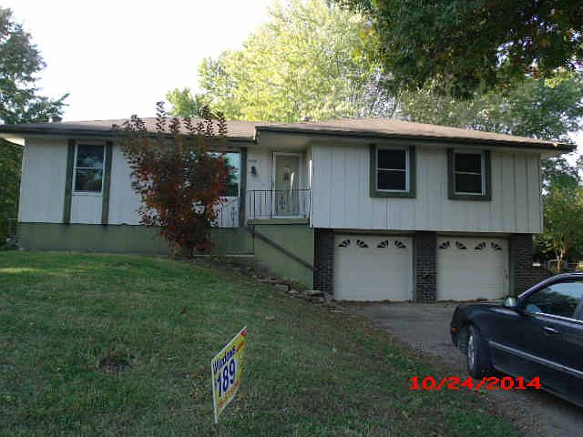 1st image of 1402 E 16th Street Pl