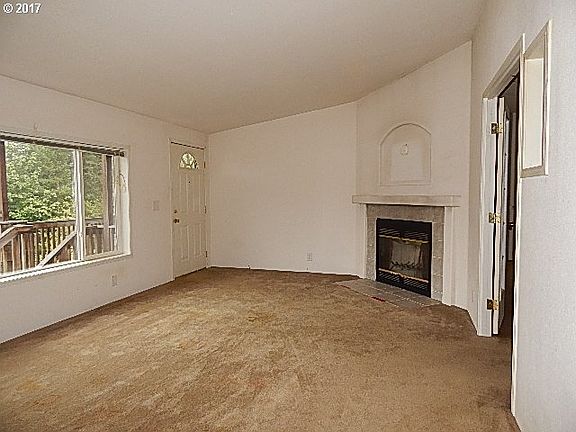 4th image of 31717 SE 22nd St