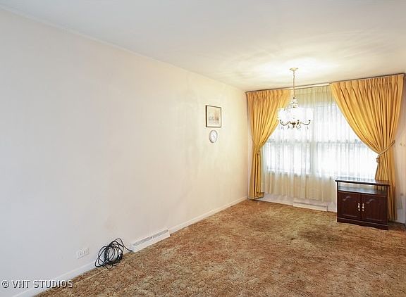 3rd image of 281 W Cheryl Ln
