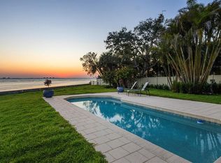 3931 Bay Shore Rd, Sarasota, FL 34234
