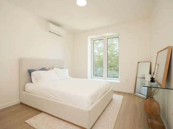 328 Pacific Avenue image 84 of 85