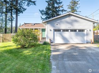 4587 Siesta Pl, Oak Harbor, WA 98277