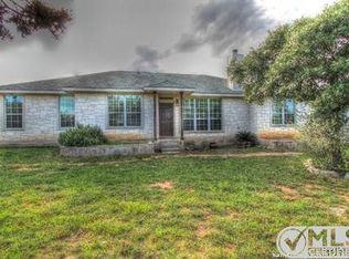 106 Buttermilk Ln, Spring Branch, TX 78070