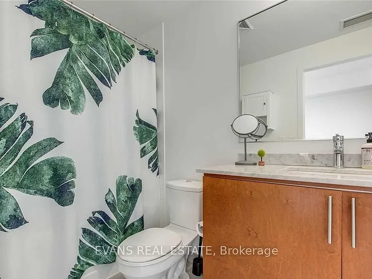 260 Sackville St #705 — Photo 8