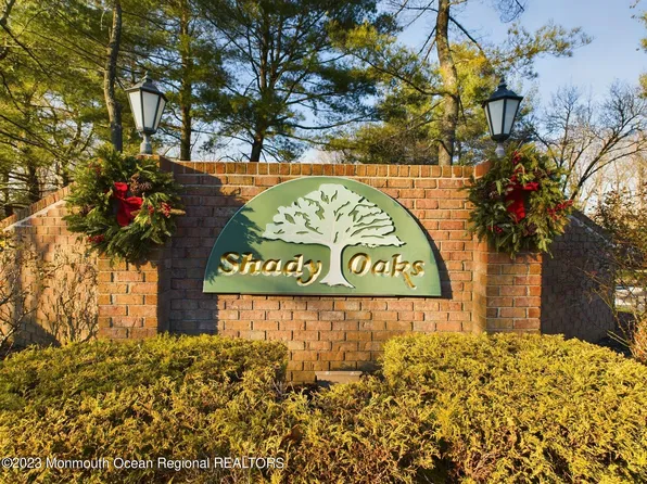 78 Boxwood Terrace #10, Red Bank, NJ 07701