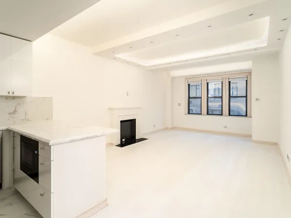 145 West 58th Street image 1 of 12