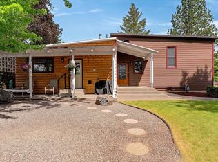 3116 E Center Rd, Mead, WA 99021