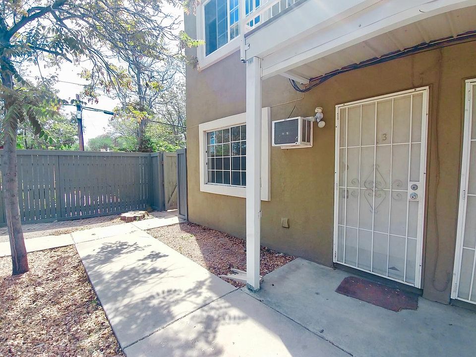 1st image of 308 Vassar Dr SE APT 3