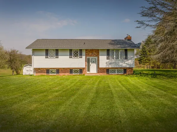 13701 Armentrout Rd, Fredericktown, OH 43019