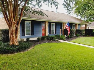 906 Aberdeen Dr, Lake Charles, LA 70605