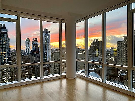 1st image of 885 6th Ave #29H