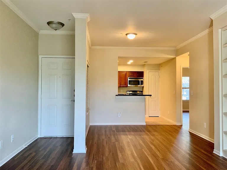 6000 Shepherd Mountain Cv #315 — Photo 9