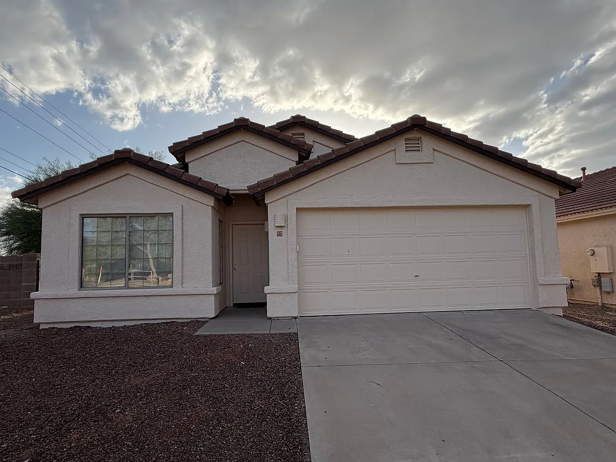 Building Photo - 17 N Shadow Creek Pl
