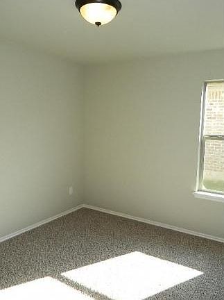 3rd image of 18521 Agua Dr