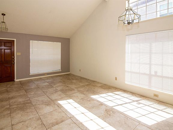 3rd image of 17803 Telegraph Creek Dr