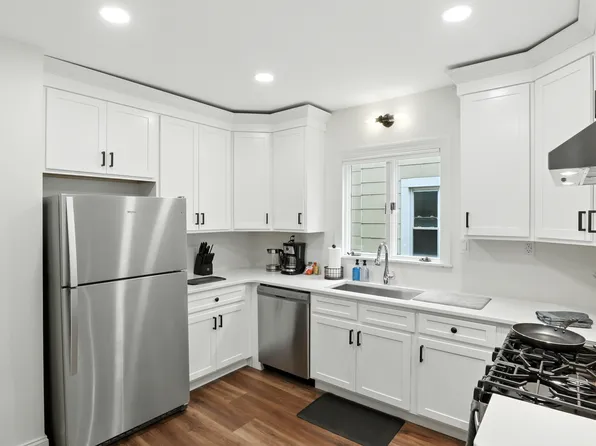 (undisclosed Address), Buffalo, NY 14216