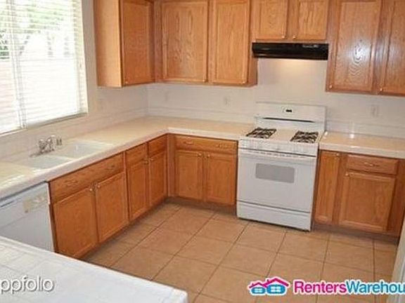 2nd image of 9481 Green Vineyard Ave