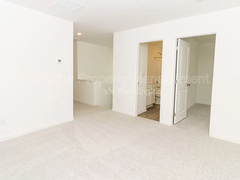 105 Saddlebred Way — Photo 12