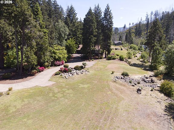 4th image of 46836 McKenzie Hwy